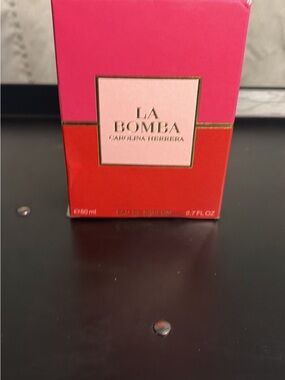 Carolina Herrera La Bomba Bright Pink and Red Gift Boxed Fragrance